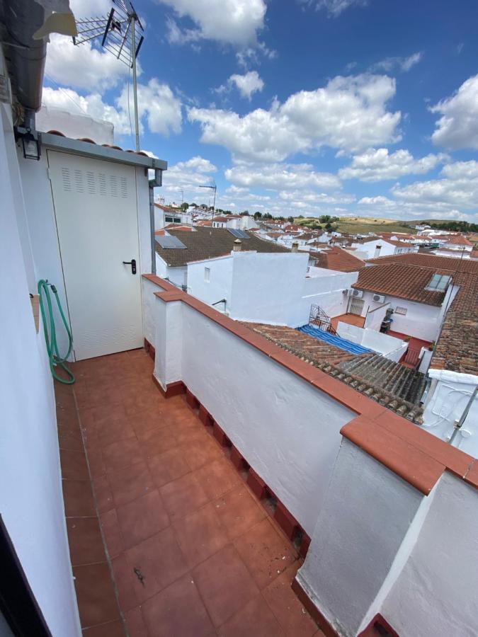 カサジャ・デ・ラ・シエラApartamento Rural Casa Monteアパートメント エクステリア 写真