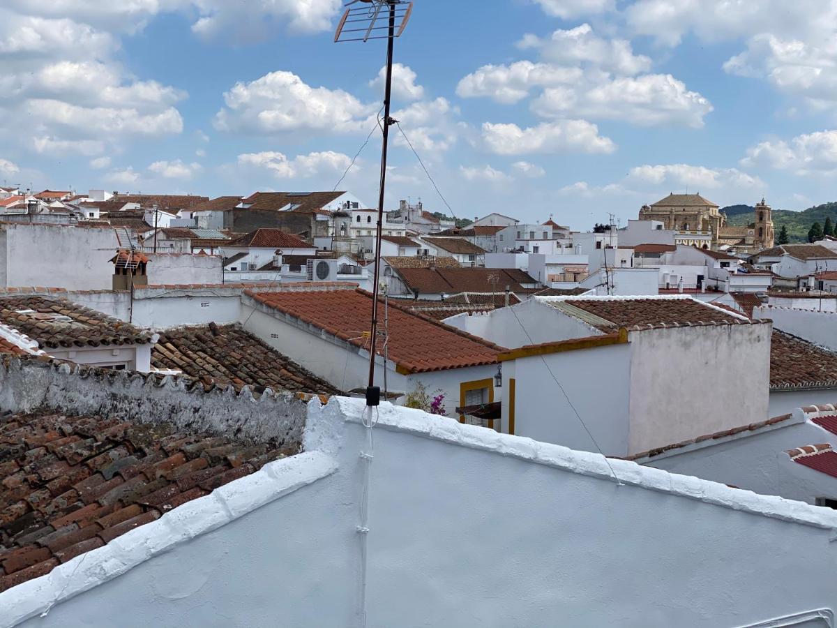 カサジャ・デ・ラ・シエラApartamento Rural Casa Monteアパートメント エクステリア 写真